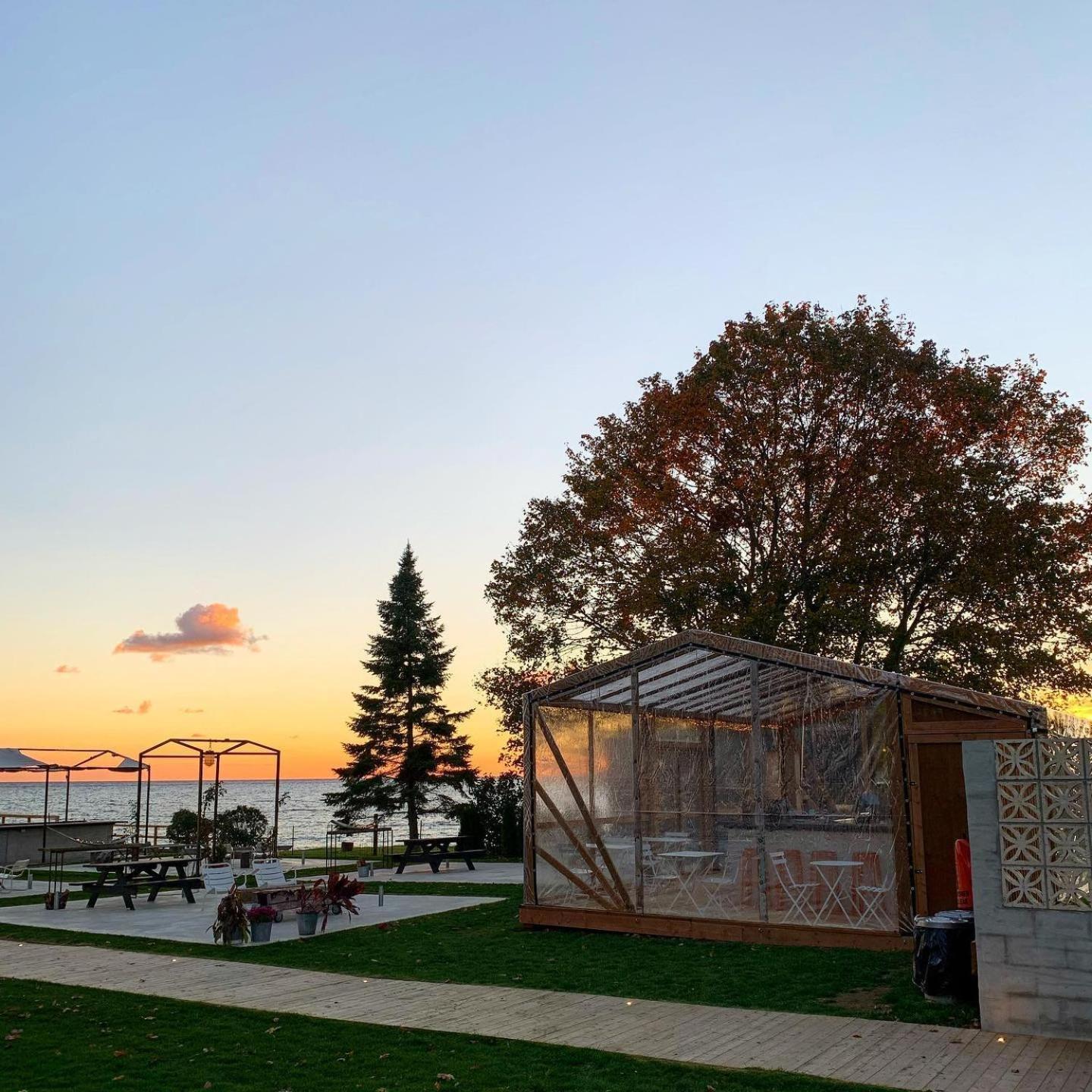 The Lakeside Prince Edward County Wellington Exterior photo