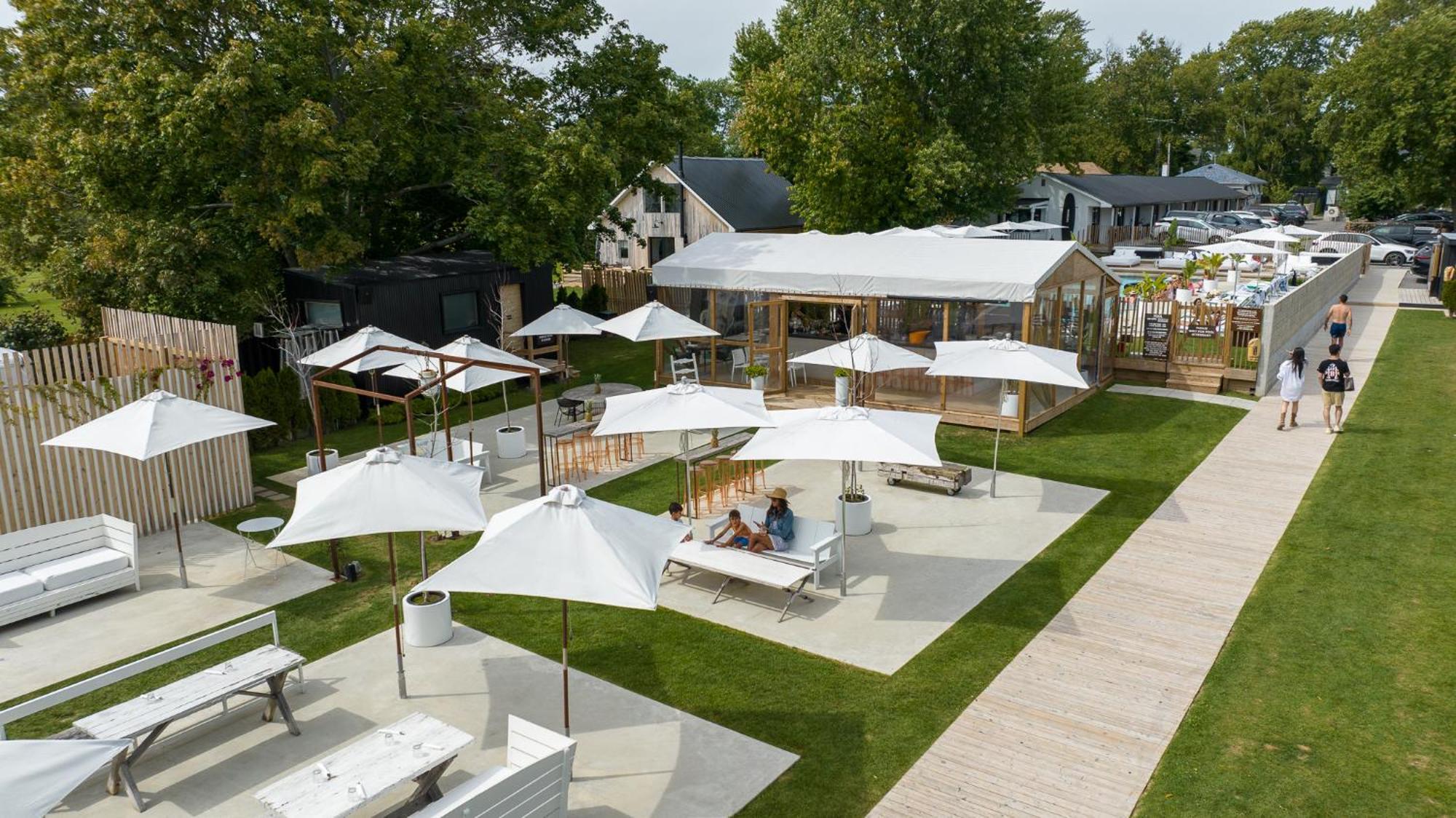 The Lakeside Prince Edward County Wellington Exterior photo